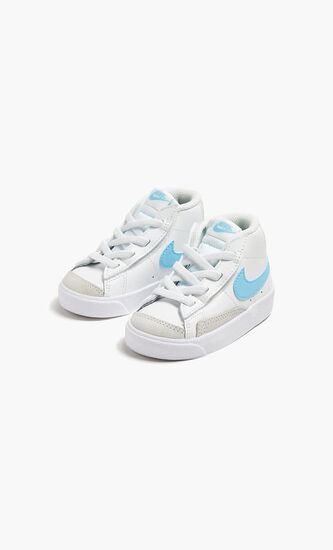 Blazer Mid '77 Sneakers