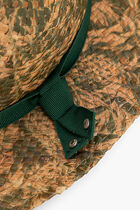 قبعة بنما مزينة بطبعة