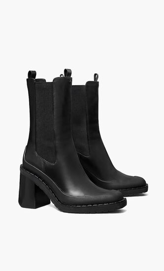 Expedition Chelsea Boots