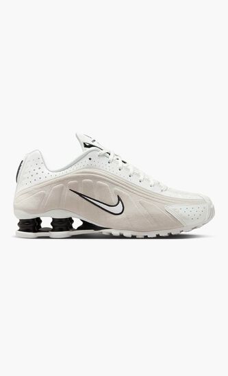 Shox R4 Sneakers