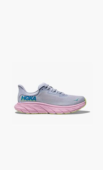 Arahi 7 Sneakers