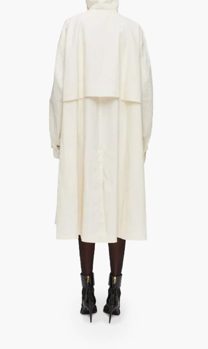 Asymmetric Voluminous Trench