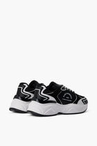 KOMET-MAISON KARL LO LACE