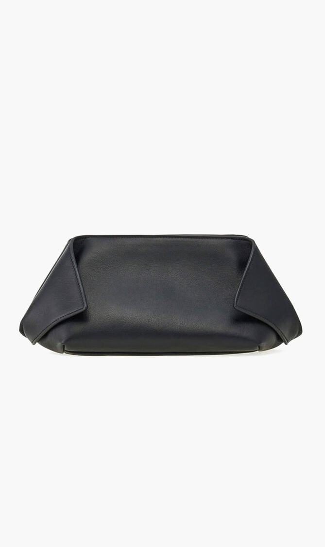 POUCH