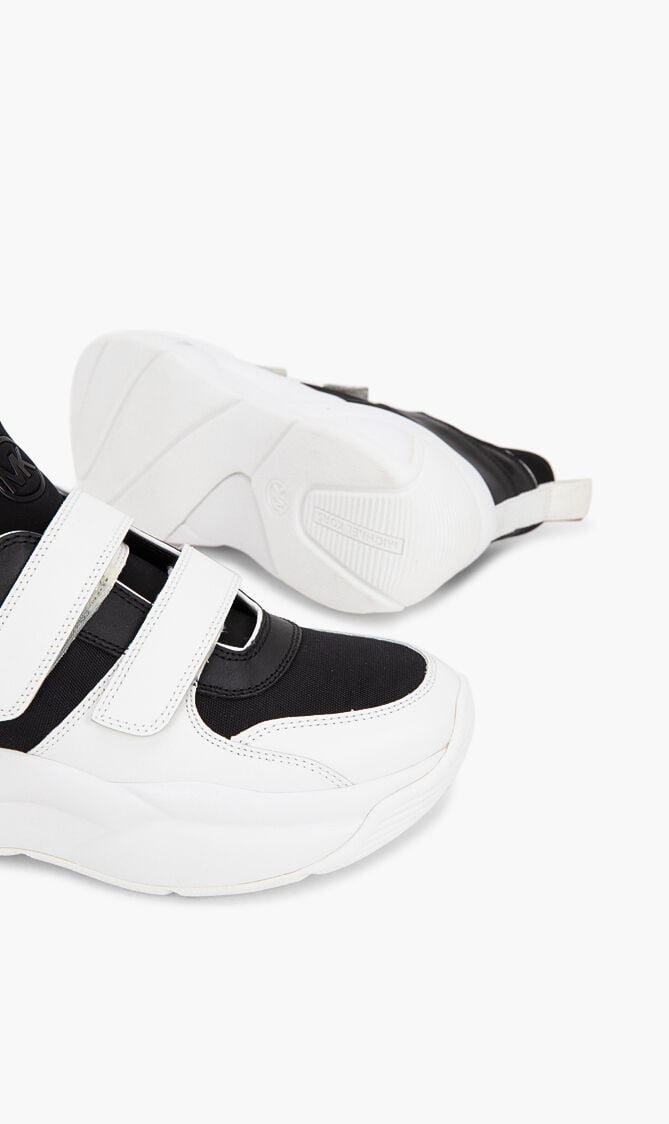 Kelly Canvas Trainer