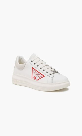 Vibo Sneakers