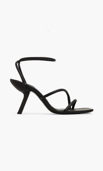 SANDAL