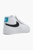 Blazer Mid '77 Sneakers