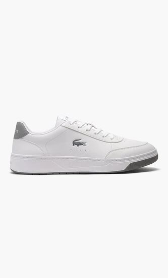 Court Pro Sneakers