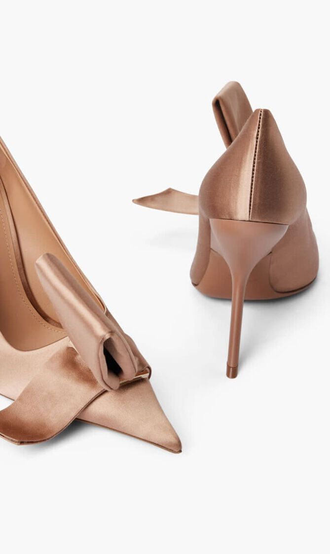 Erica T Pumps