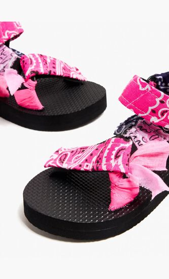 Trekky Sandals