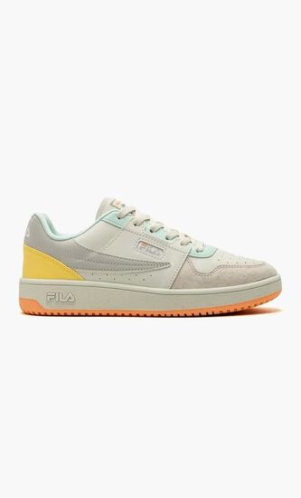 Arcade Low Sneakers