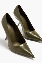 Eva Pumps