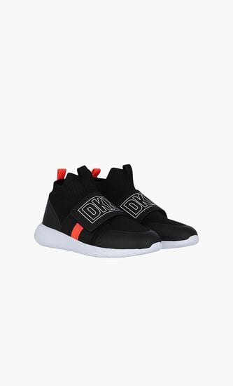 Logo Trainers