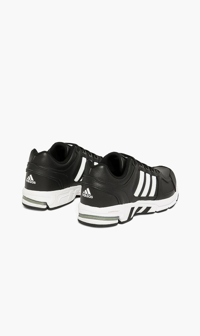 Equipment 10 Leather Sneakers