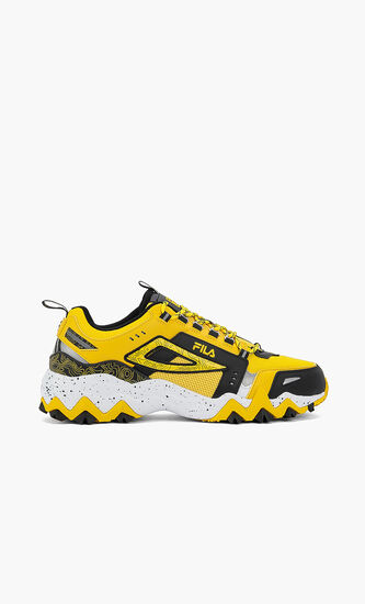 Oakmont Sneakers