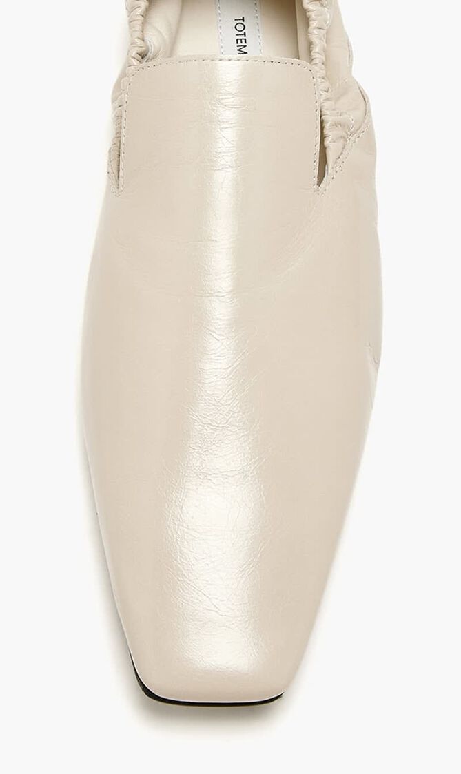 ELASTIC-BACK LEATHER LOAFERS