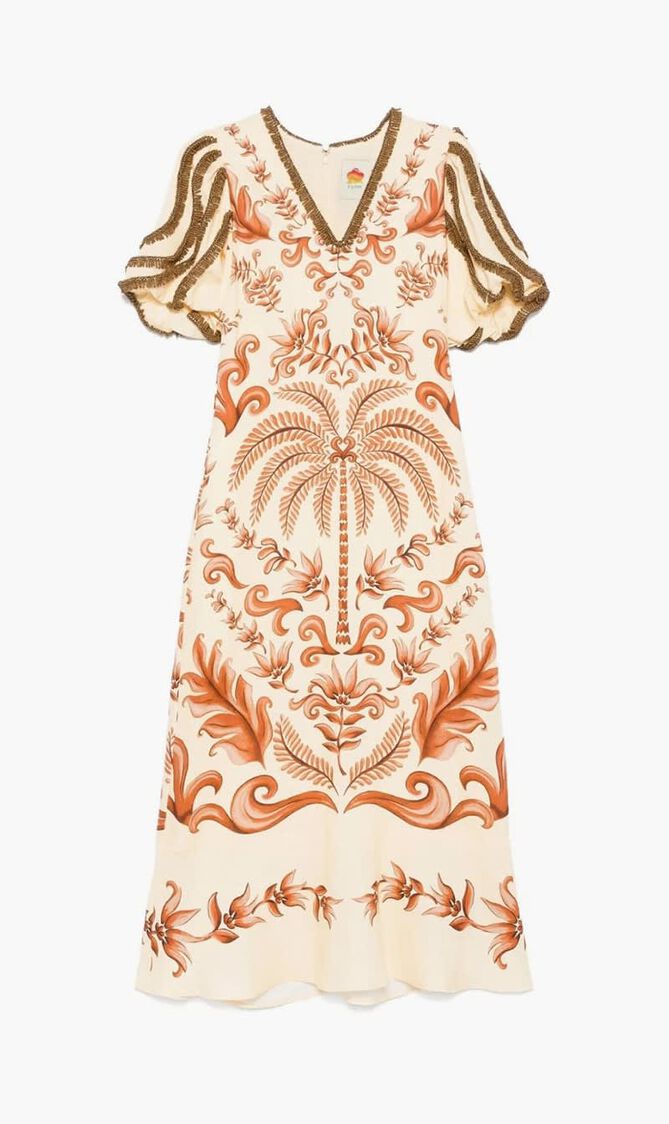 Milani Off White V Neckline Short Sleeve Maxi Dres