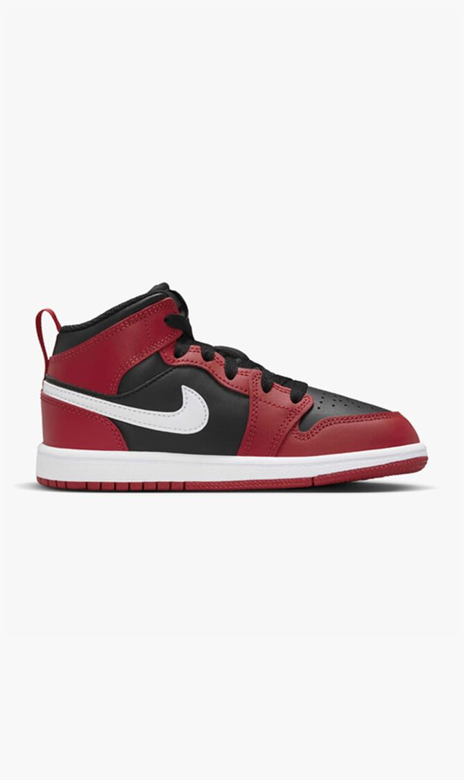 Jordan 1 Mid Sneakers