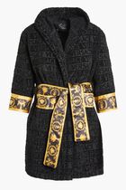 BATHROBE