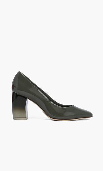 Banana Heel Pump