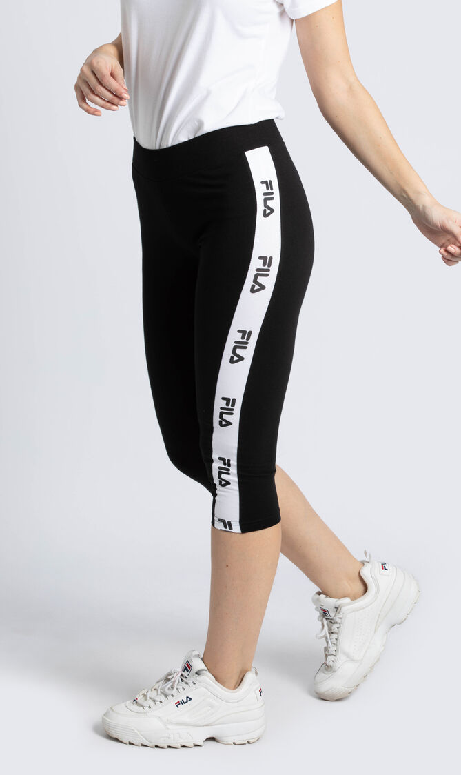 سروال ضيق قصير بشعار  