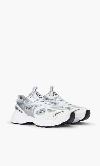 MARATHON RUNNER