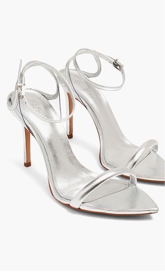 Pryia Sandals