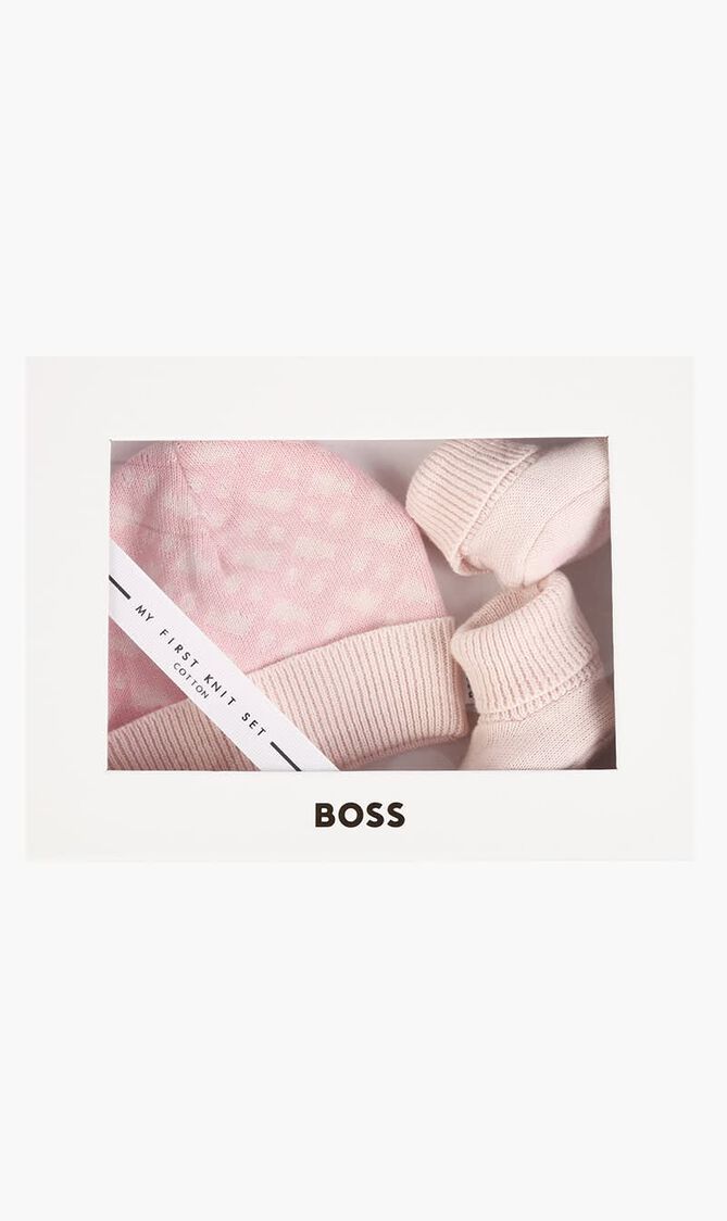 PULL ON HAT+SLIPPERS