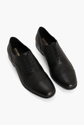 Bryceton Woven Leather Oxford
