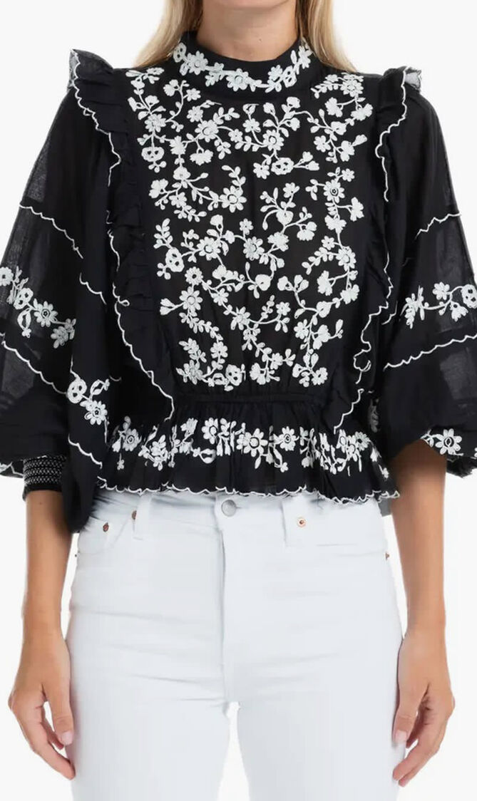 Embroidered Ruffle Longe Sleeve Blouse
