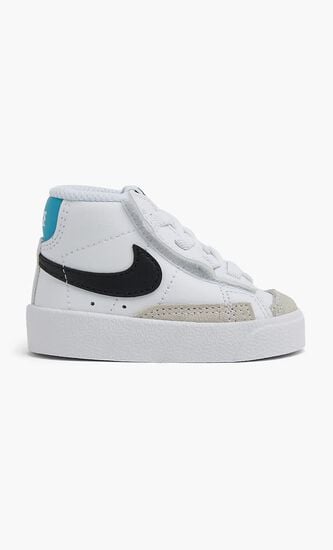 Blazer Mid '77 Sneakers