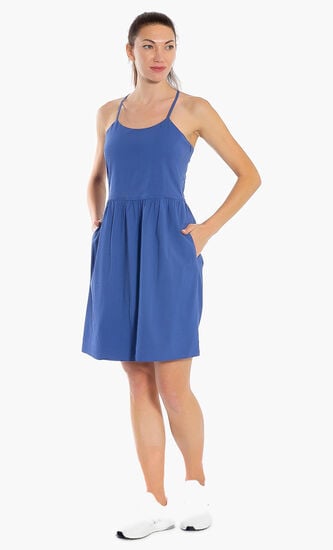 فستان إستير