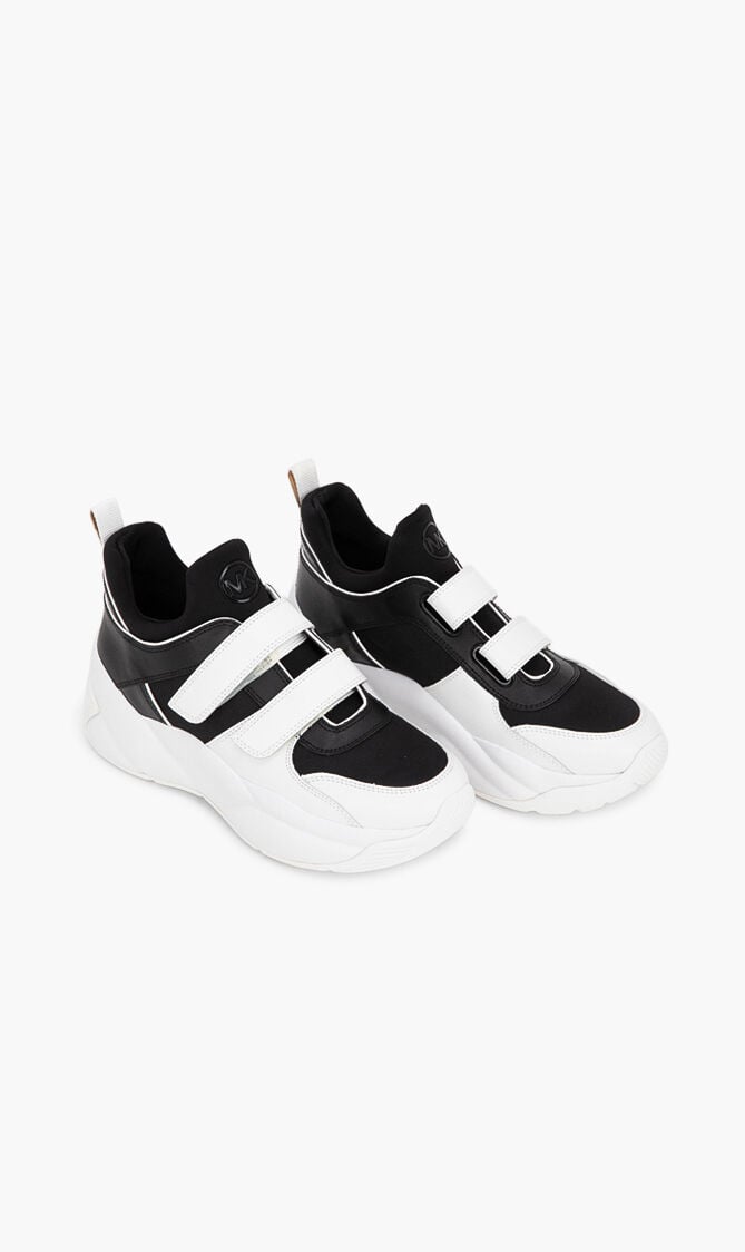 Kelly Canvas Trainer