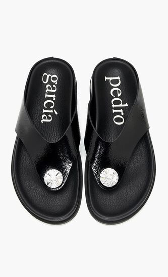 Duna Thong Sandals