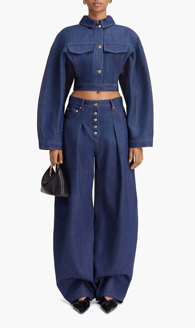 Wide Curved Jeans