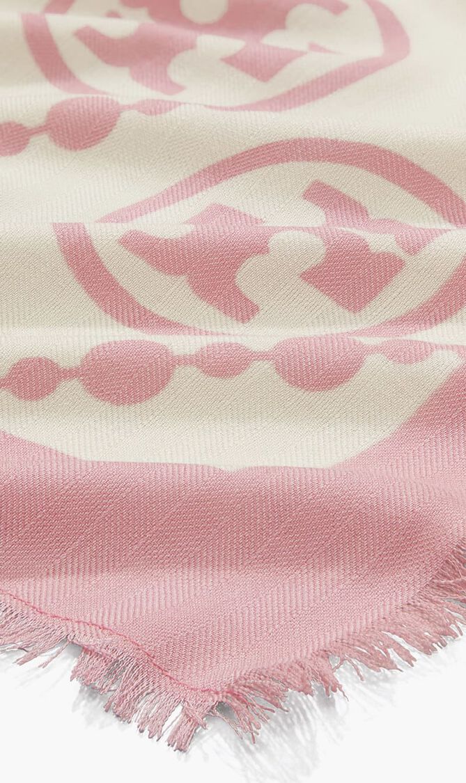 T MONOGRAM BORDERED OBLONG