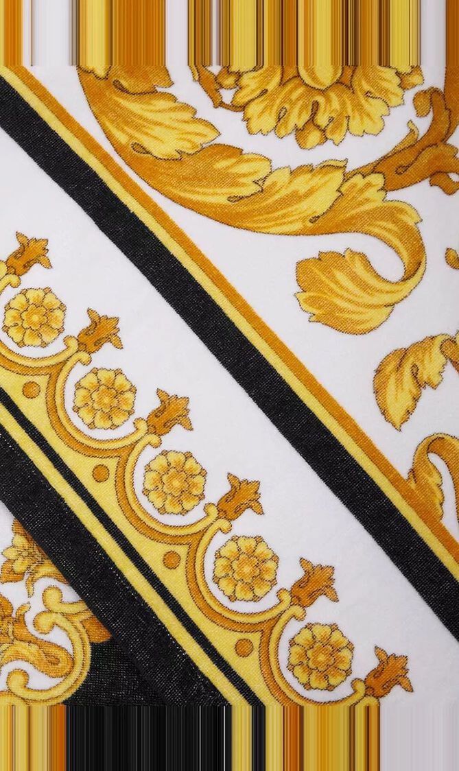 Crete de Fleur Print Beach Towel