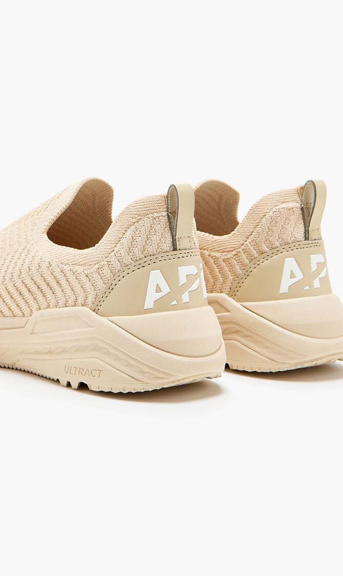 TechLoom Traveler Sneakers TechLoom Traveler Sneakers