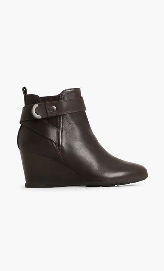 Inspirat Wedge Boots