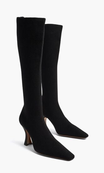 Ran Under The Knee Knit Boots
