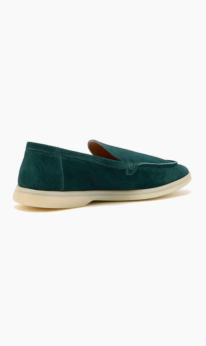 LOAFER