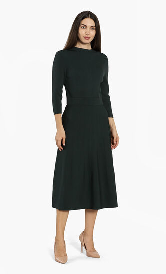 Franeyy High-Neck Knitted Midi Dress