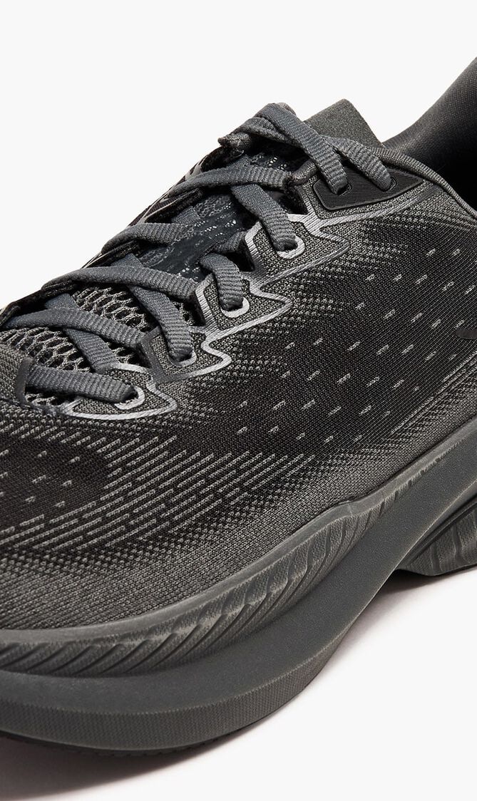 Mach 6 LA Running Shoes