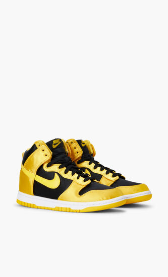 W NIKE DUNK HIGH ESS TWIST