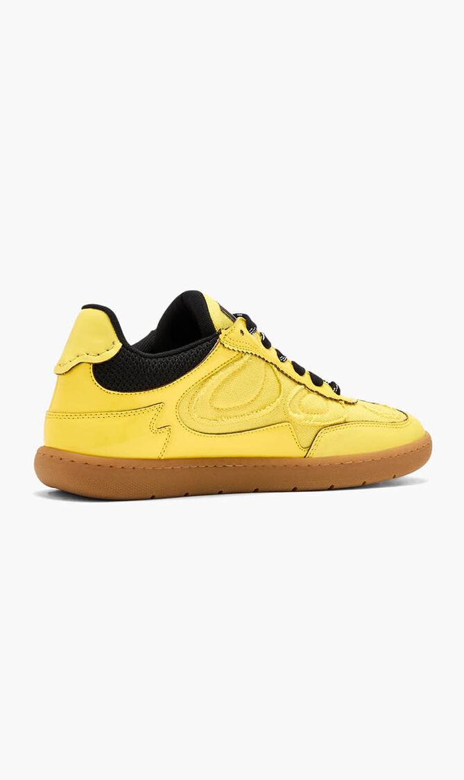 08 Sneakers