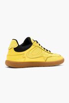 08 Sneakers