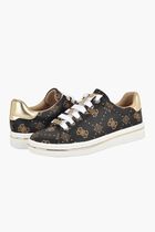 Stasey Quattro G Low-Top Sneakers