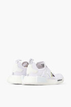 NMD_R1 W
