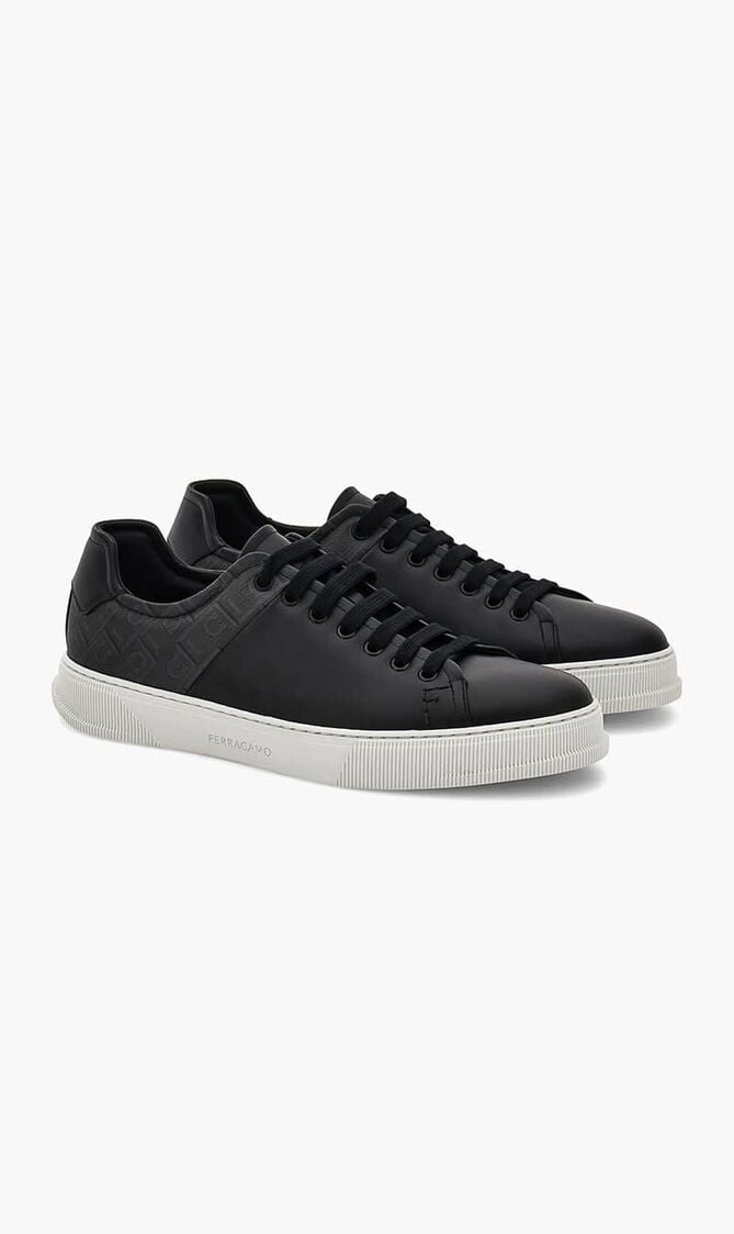 Low Cut Sneakers